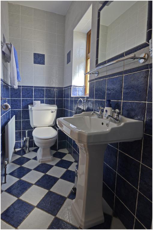 Oranhill Lodge Guesthouse Oranmore Eksteriør bilde