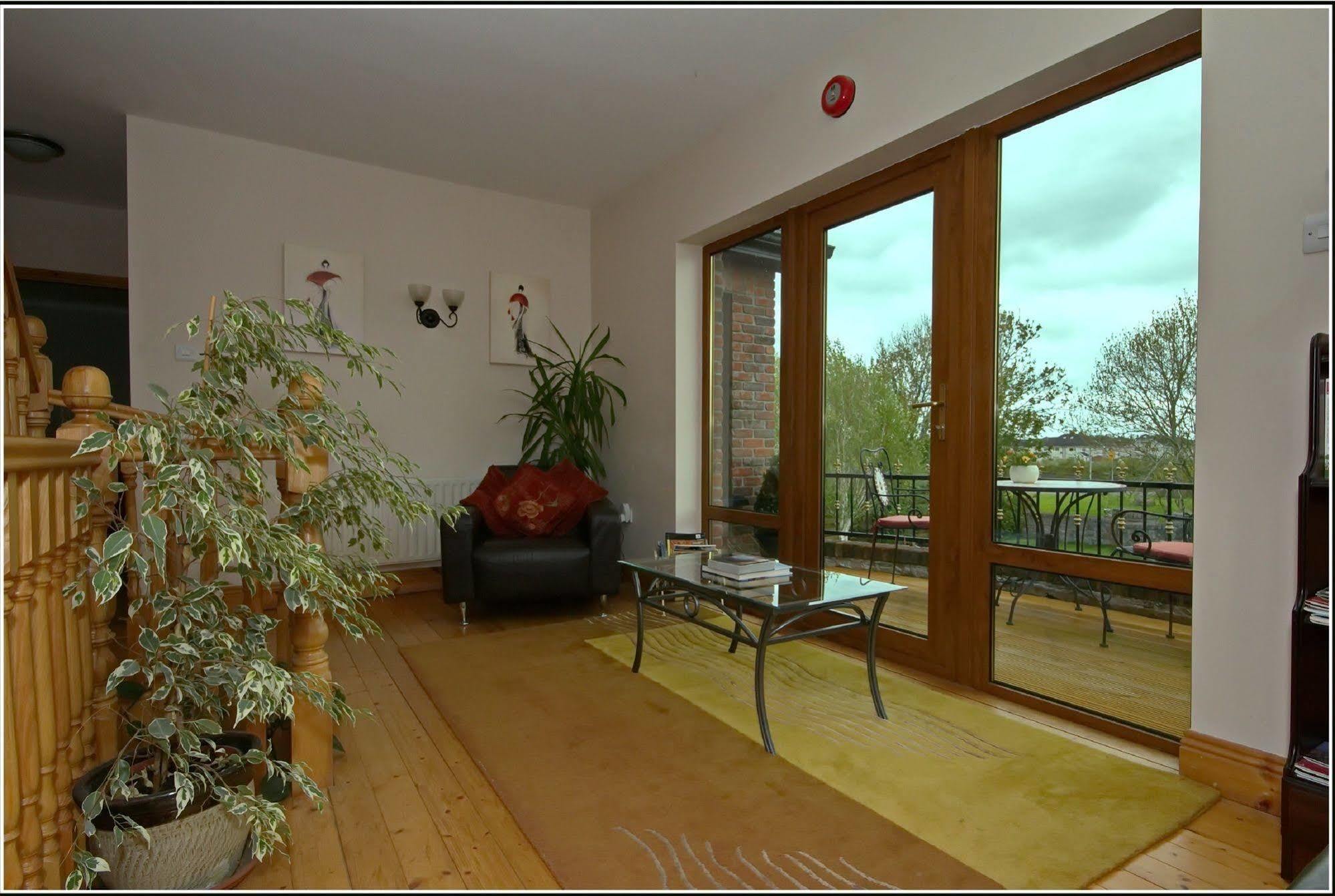 Oranhill Lodge Guesthouse Oranmore Eksteriør bilde